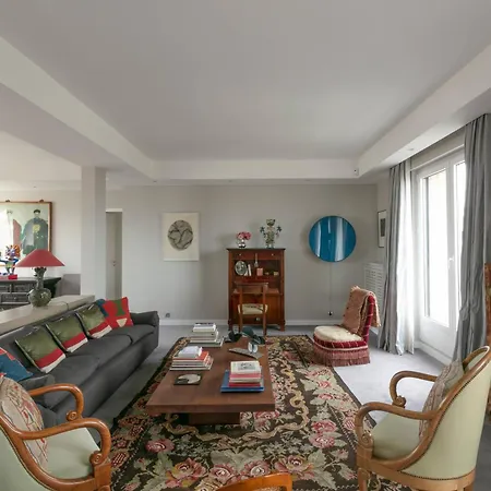 Avenue Paul Doumer V Appartement Parijs