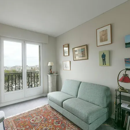 Avenue Paul Doumer V